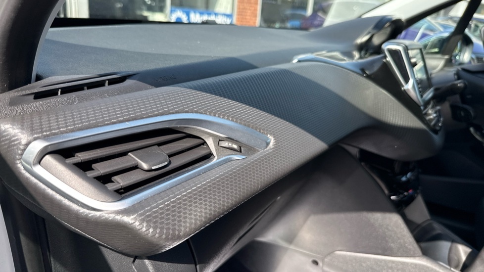 Peugeot 208 Diesel Grey #31