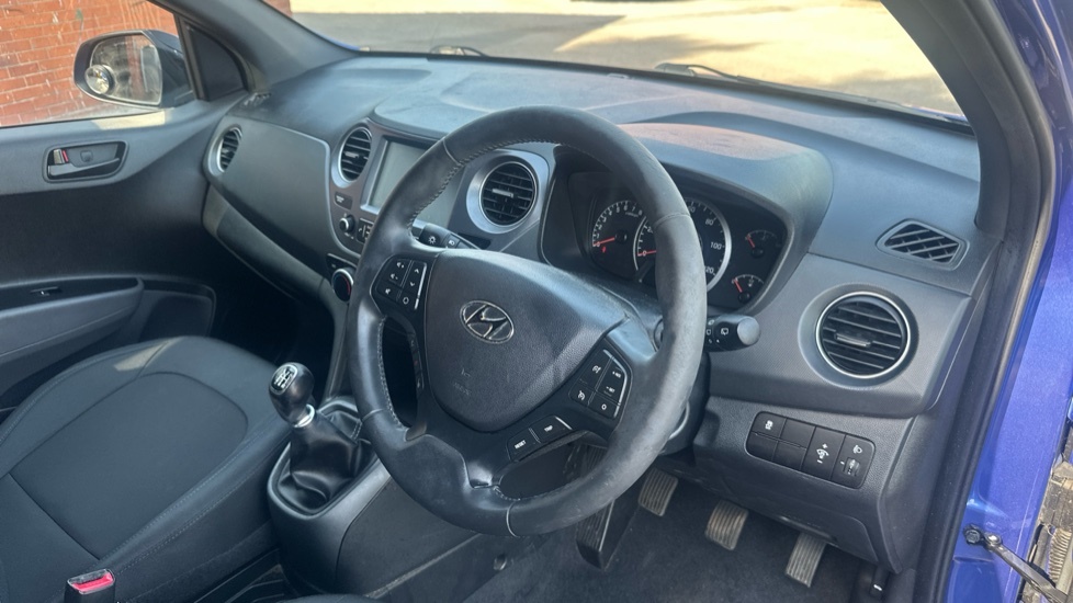 Hyundai I10 1L Go Se Blue #11