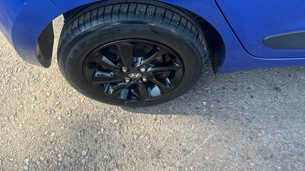 Hyundai I10 1L Go Se Blue #29