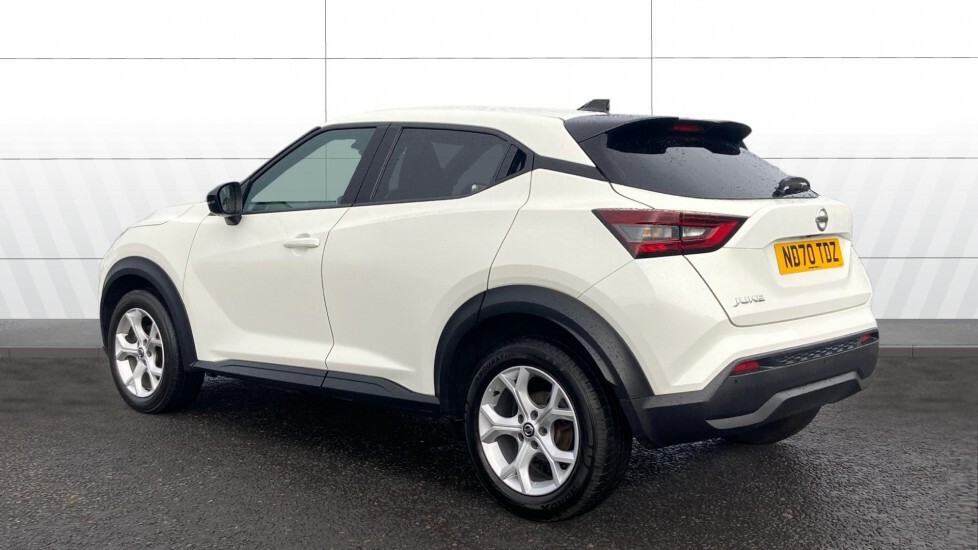 Nissan Juke N-connecta White #2