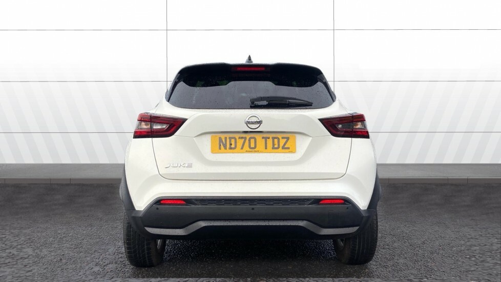 Nissan Juke N-connecta White #6