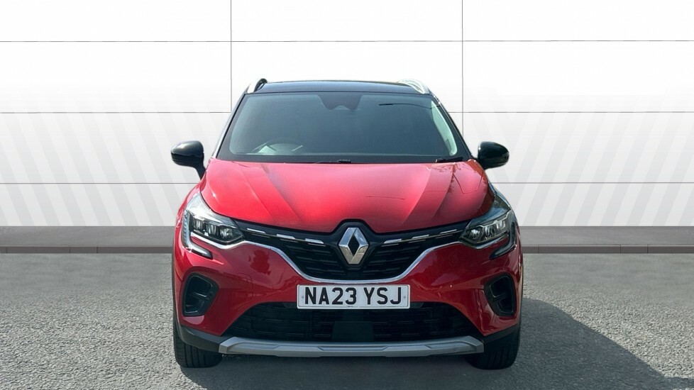 Renault Captur Techno Black #3