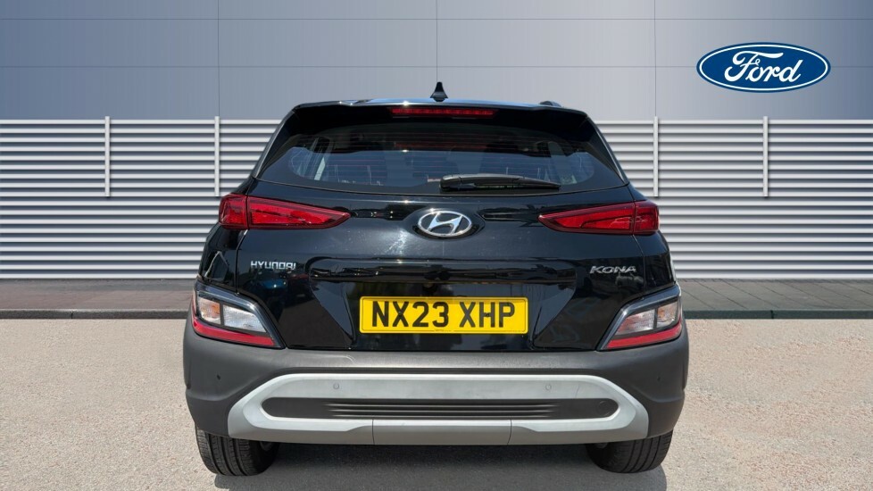 Hyundai Kona Se Connect Black #6