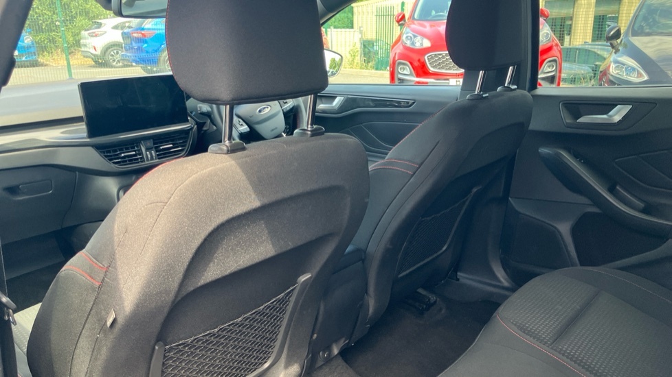 Ford Focus 1.0 Ecoboost Hybrid Mhev St-line 2023 Grey #24