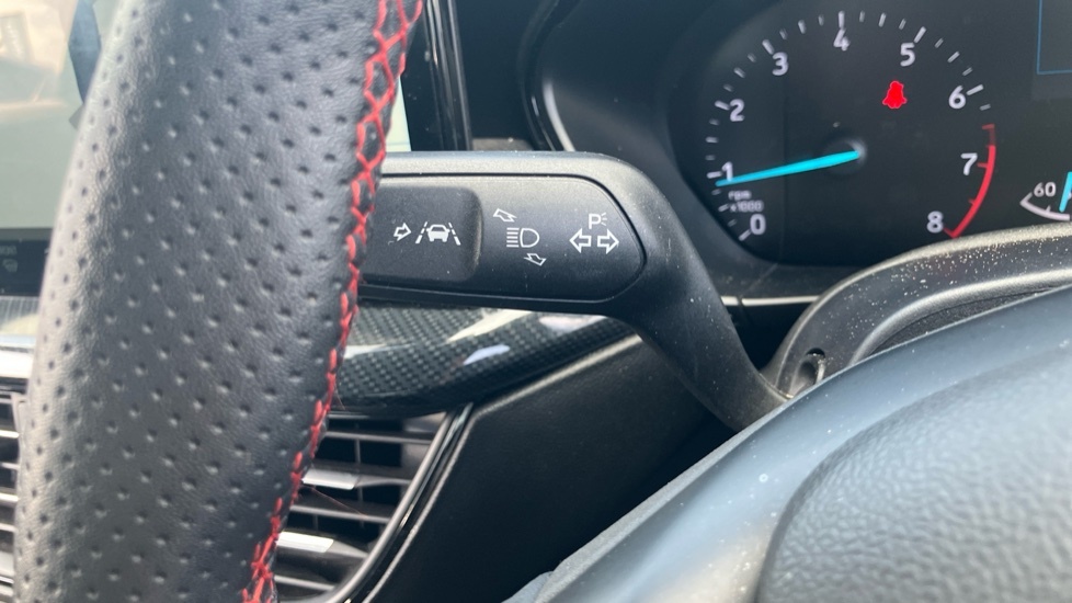 Ford Focus 1.0 Ecoboost Hybrid Mhev St-line 2023 Grey #32