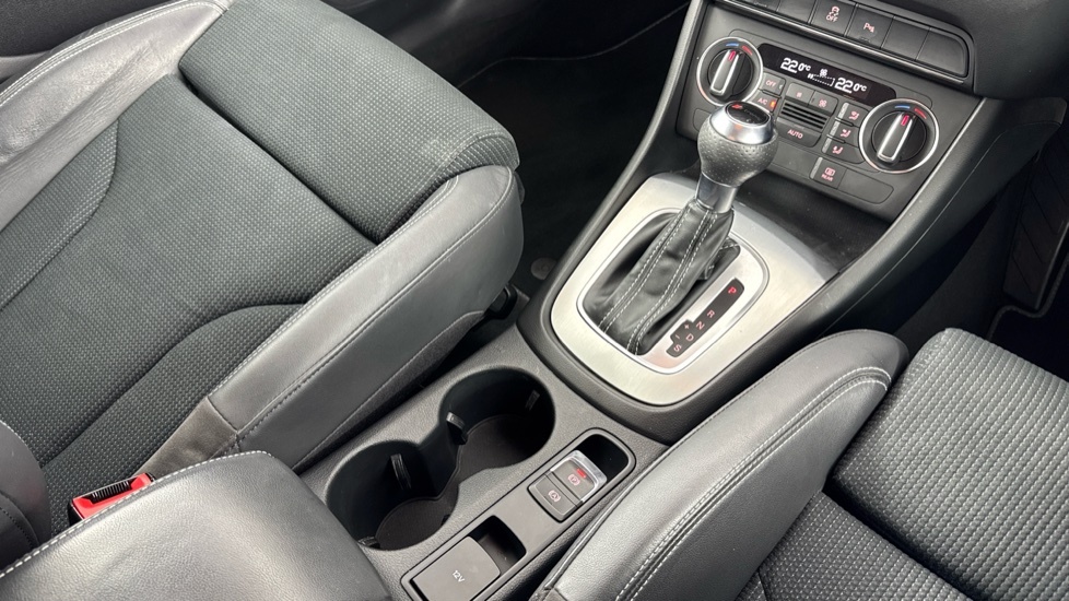 Audi Q3 2.0 Tdi S Line Edition Suv Quatt Grey #10