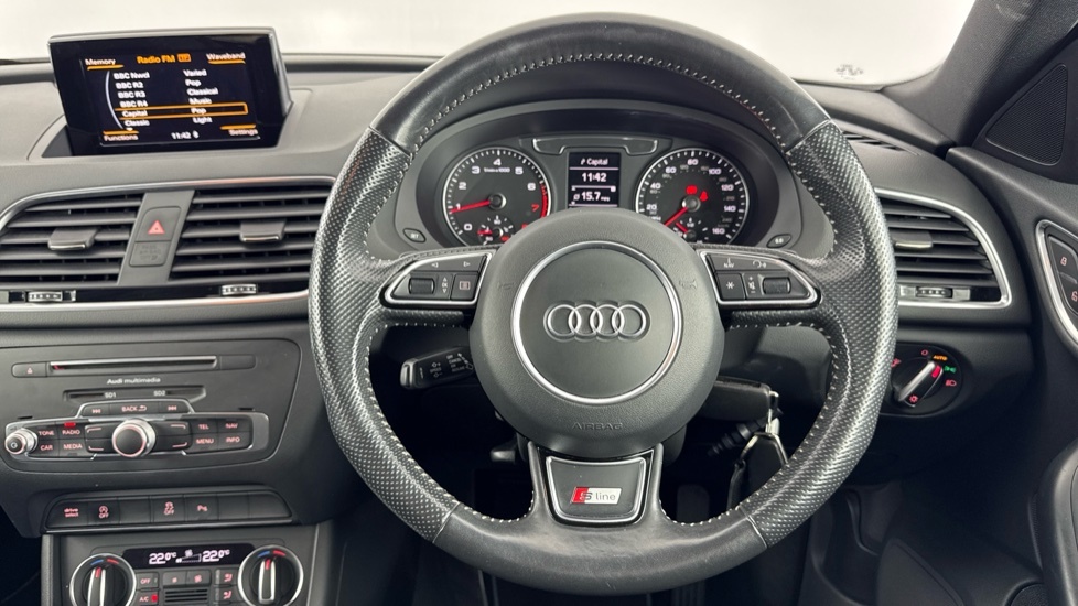 Audi Q3 S Line Edition Green #5