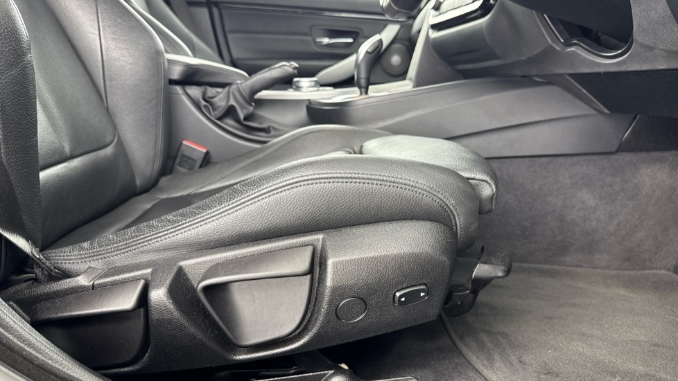 BMW 4 Series 435D Xdrive M Sport Black #46