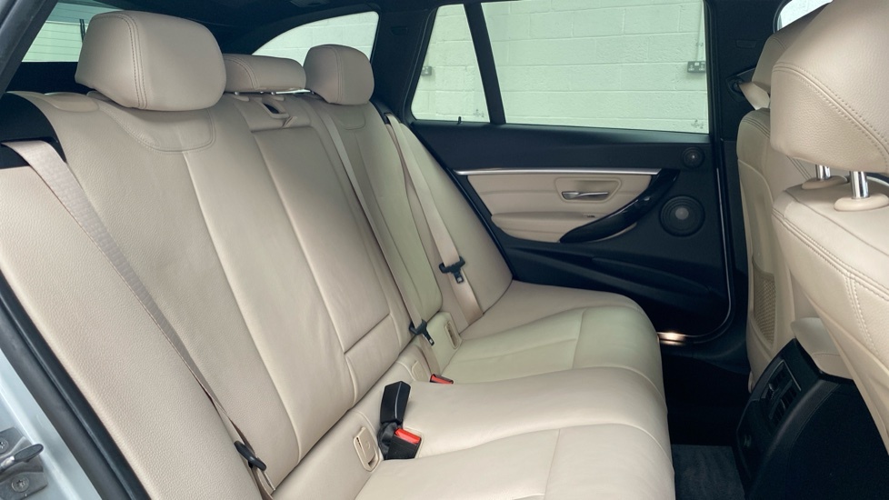 BMW 3 Series 320D M Sport Shadow Edition Saloon Grey #16