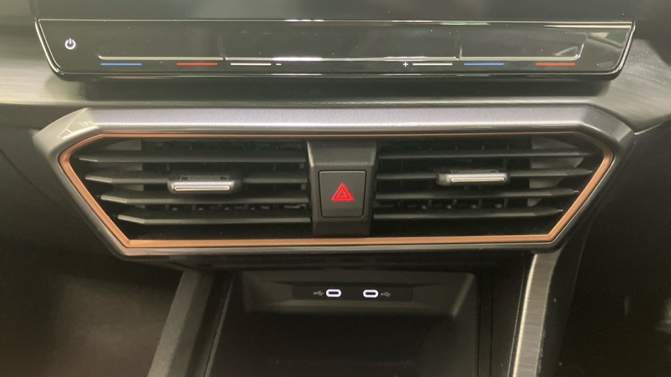 Cupra Formentor 2.0 Tsi 310 Vz2 Dsg 4Drive Panoramic Sunroof Black #45