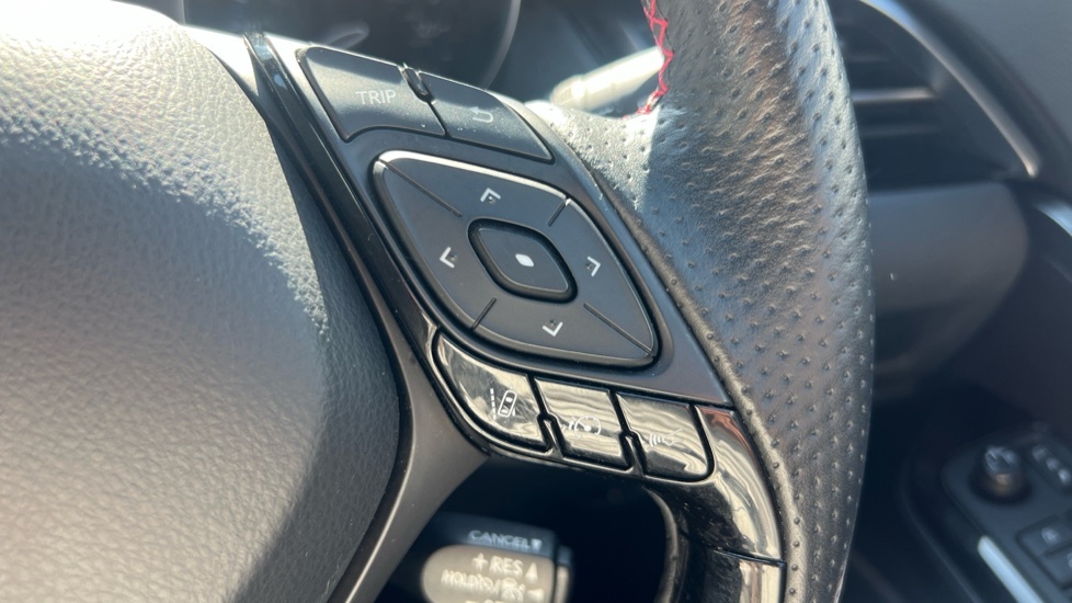 Toyota C-Hr Suv Black #30