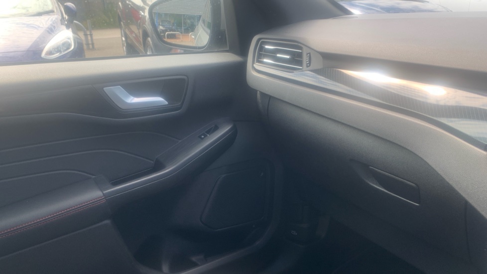 Ford Kuga 2.5 Fhev Black Package Edition Cvt Grey #39