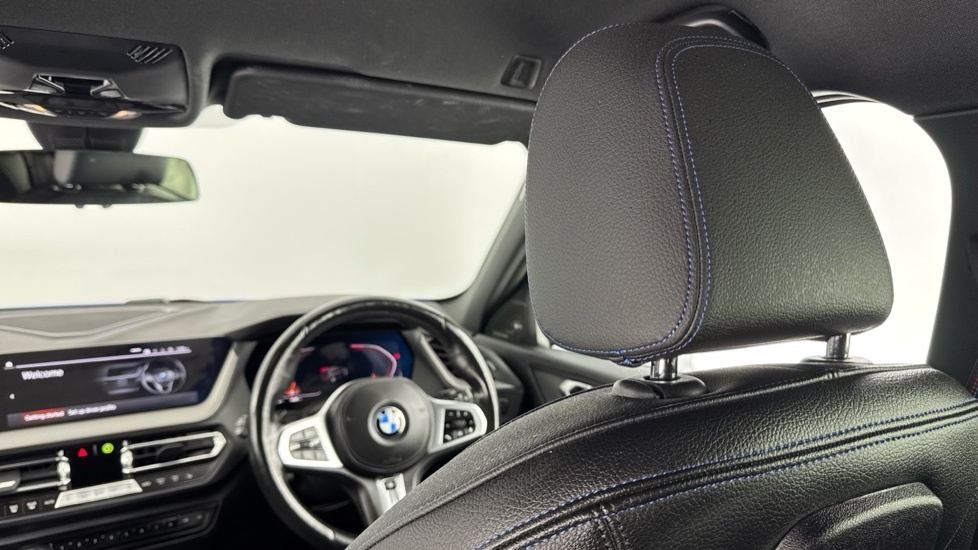 BMW 1 Series M135i Xdrive Step Black #42