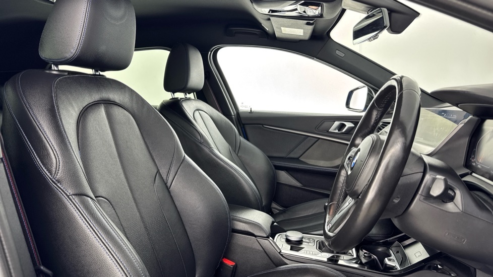 BMW 1 Series M135i Xdrive Step Black #11
