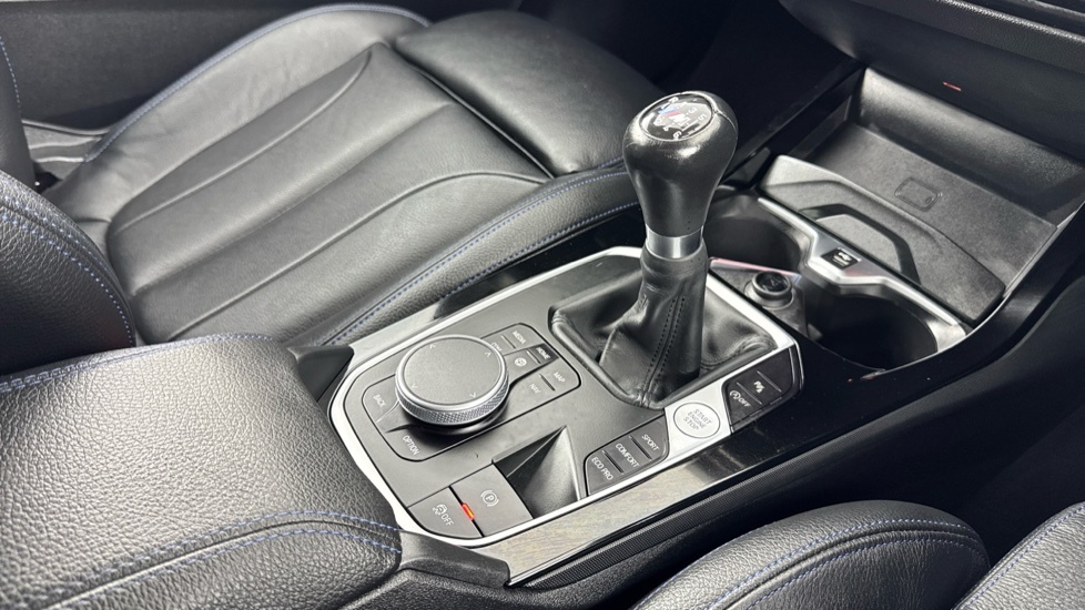 BMW 1 Series M135i Xdrive Step Black #10