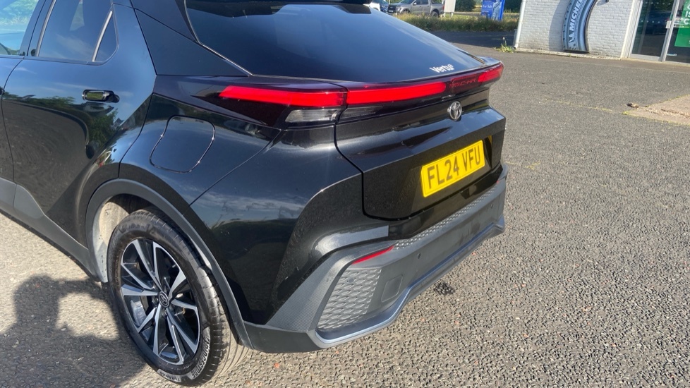 Toyota C-Hr C-hr Excel Phev Blue #36