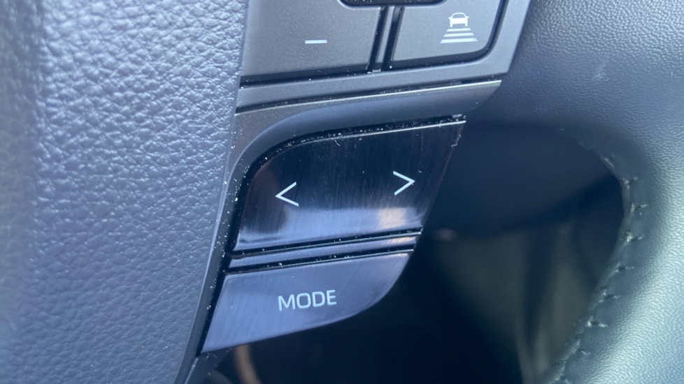 Toyota C-Hr C-hr Excel Phev Blue #25