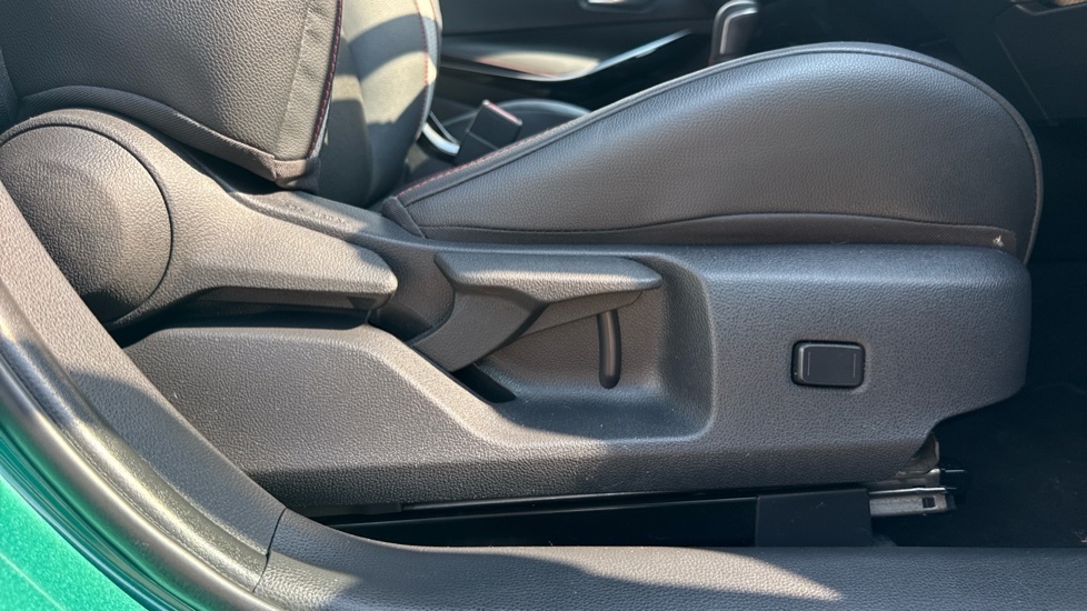 Toyota Corolla 1.8 Hybrid Excel Cvt  #29
