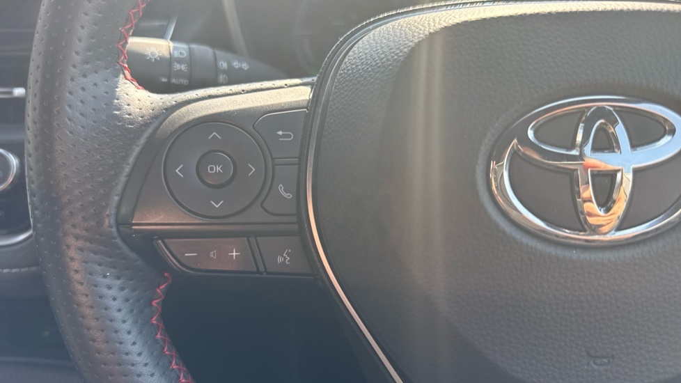 Toyota Corolla 1.8 Hybrid Excel Cvt  #41