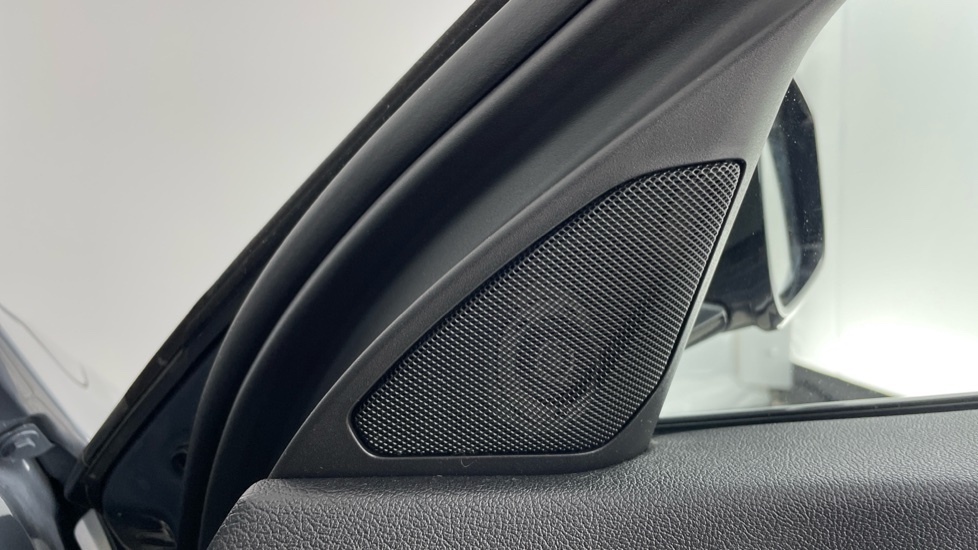 BMW 1 Series 116D Sport Blue #20