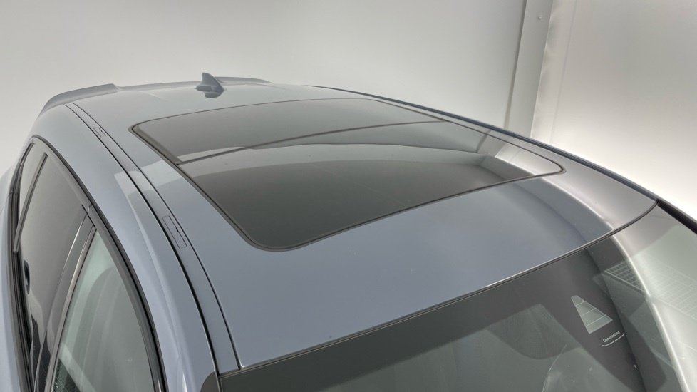 BMW 1 Series 116D Sport Blue #21