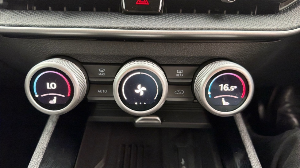 Skoda Superb 1.5 Tsi E-tec Mhev Se Technology Estate Blue #13