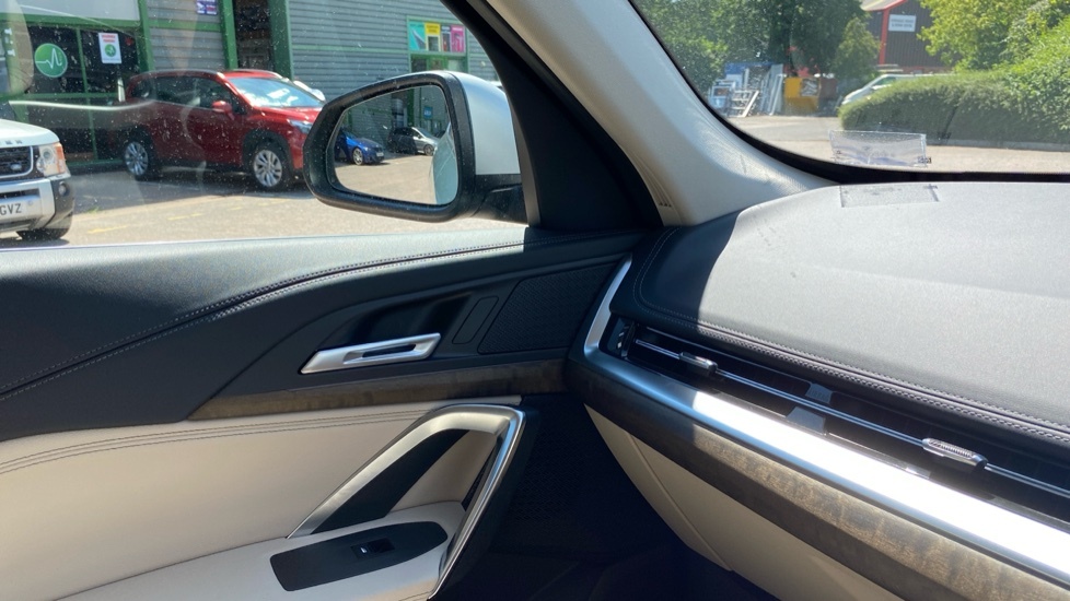 BMW X1 X1 Sdrive18d Sport White #49