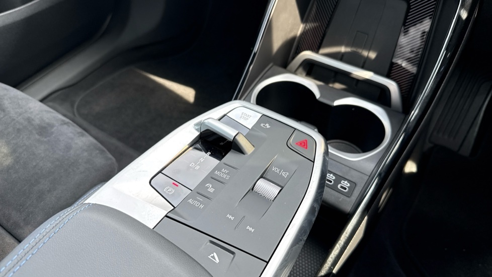 BMW iX1 150Kw Edrive20 Sport 65Kwh Black #10