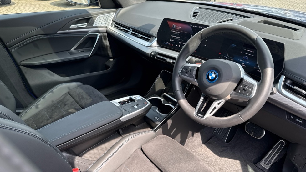 BMW iX1 M Sport Blue #6