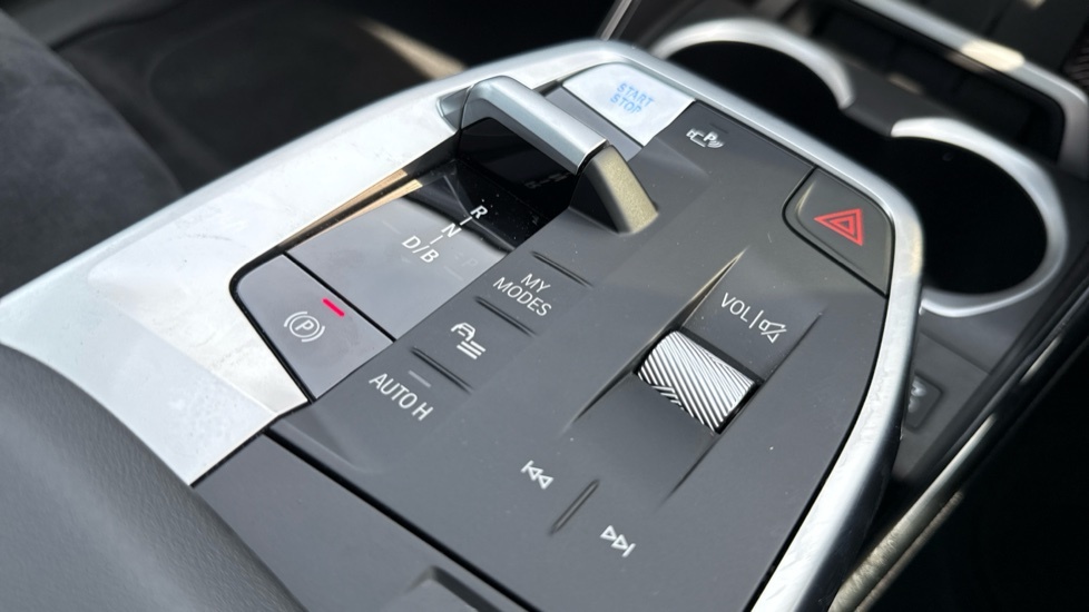BMW iX1 150Kw Edrive20 Sport 65Kwh Black #19