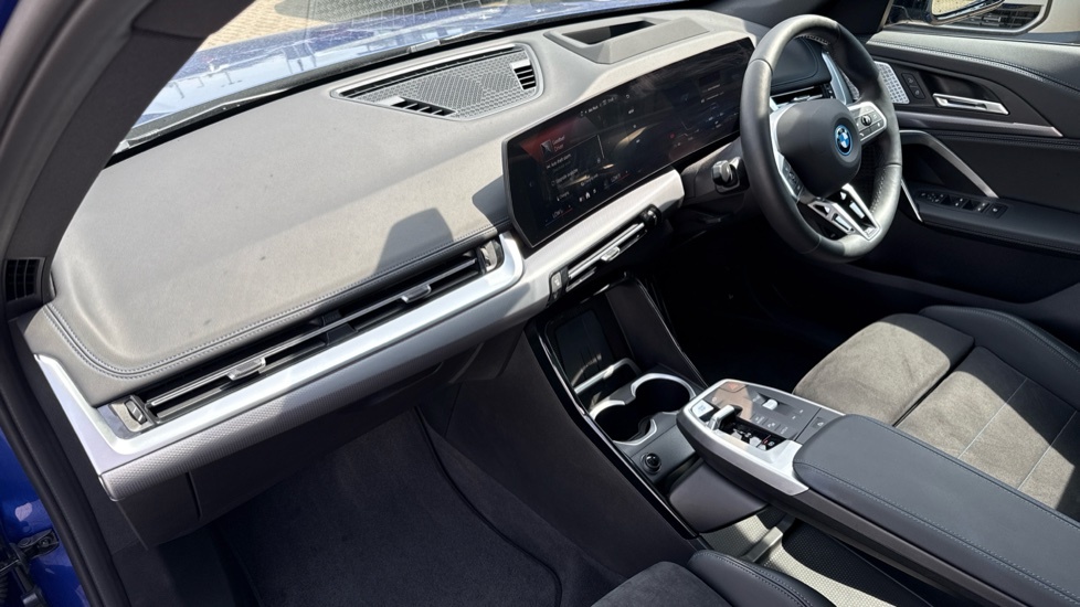 BMW iX1 150Kw Edrive20 Sport 65Kwh Black #7