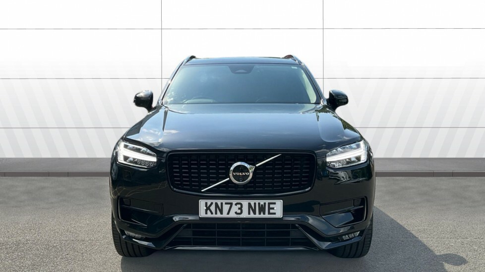Volvo XC90 Plus Black #3