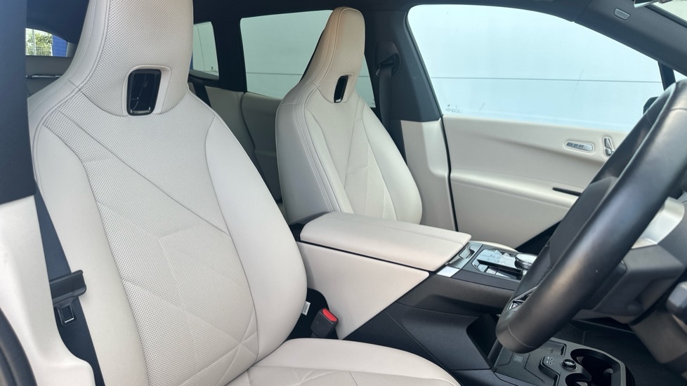 BMW iX Ix Xdrive40 M Sport Black #11