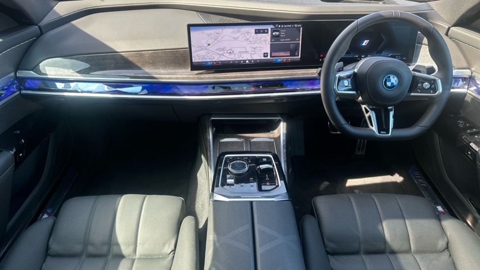 BMW 7 Series M Sport Black #4
