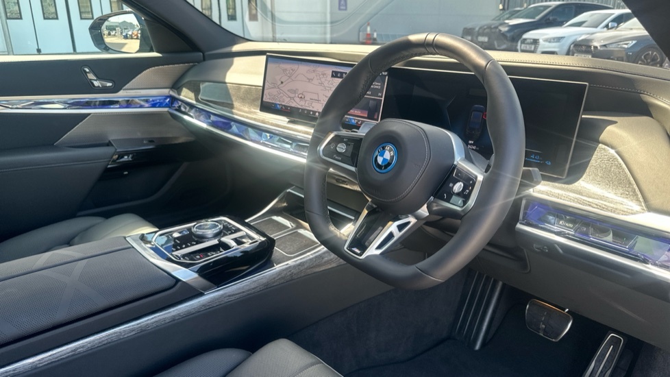 BMW 7 Series M Sport Black #6