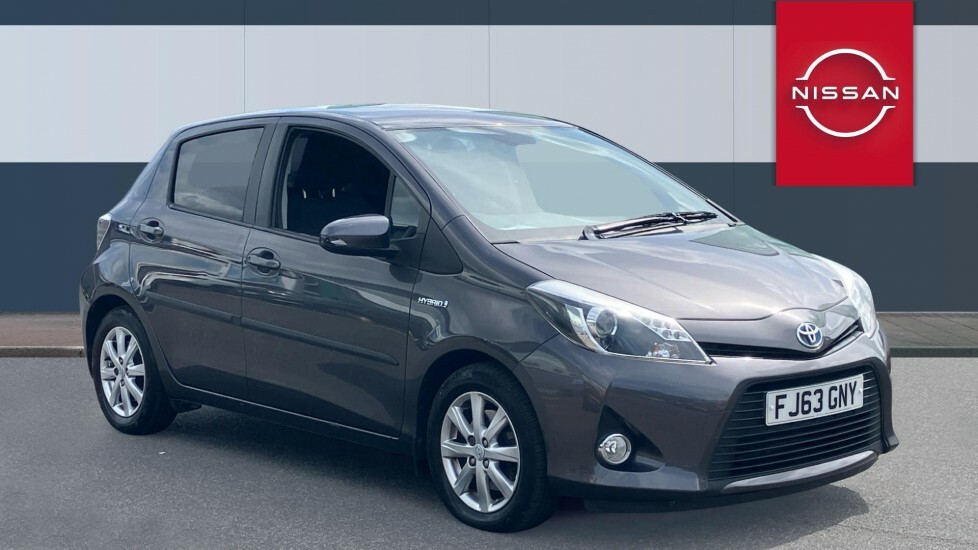 Toyota Yaris T4 Grey