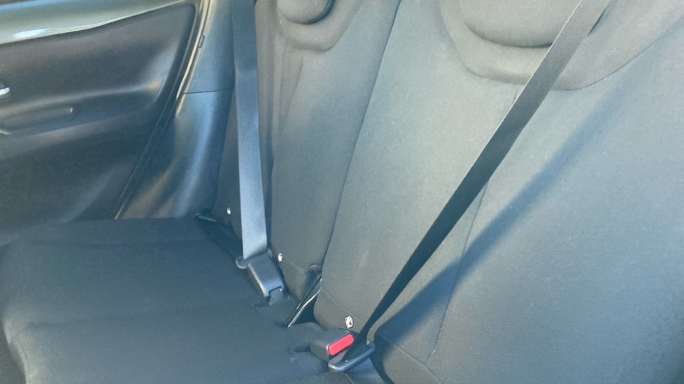 Toyota Aygo X Edge Beige #21