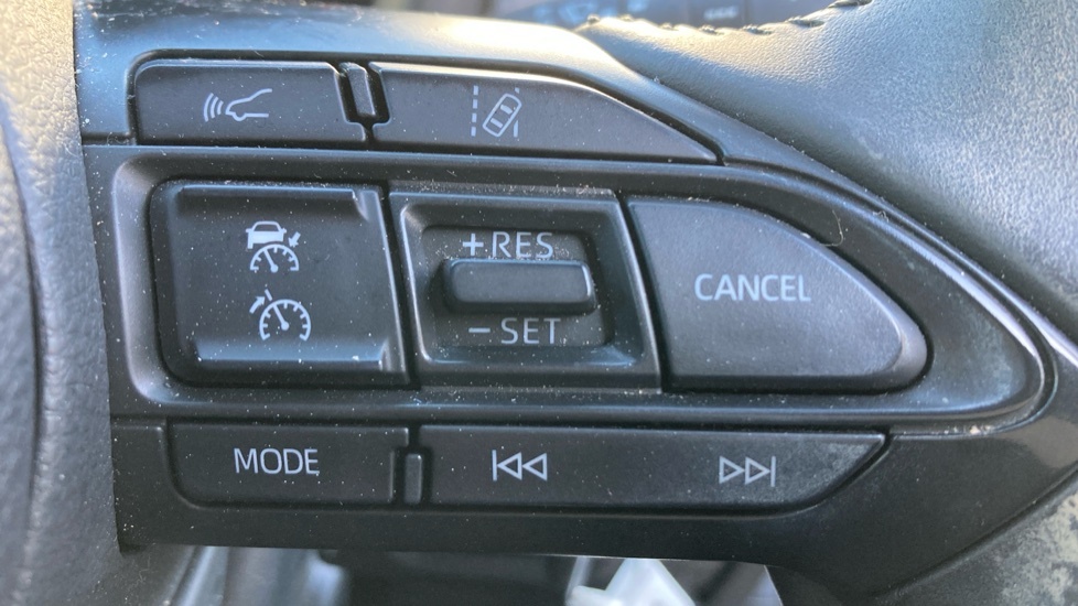 Toyota Aygo X Edge Beige #36