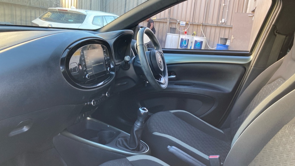 Toyota Aygo X Edge Beige #10