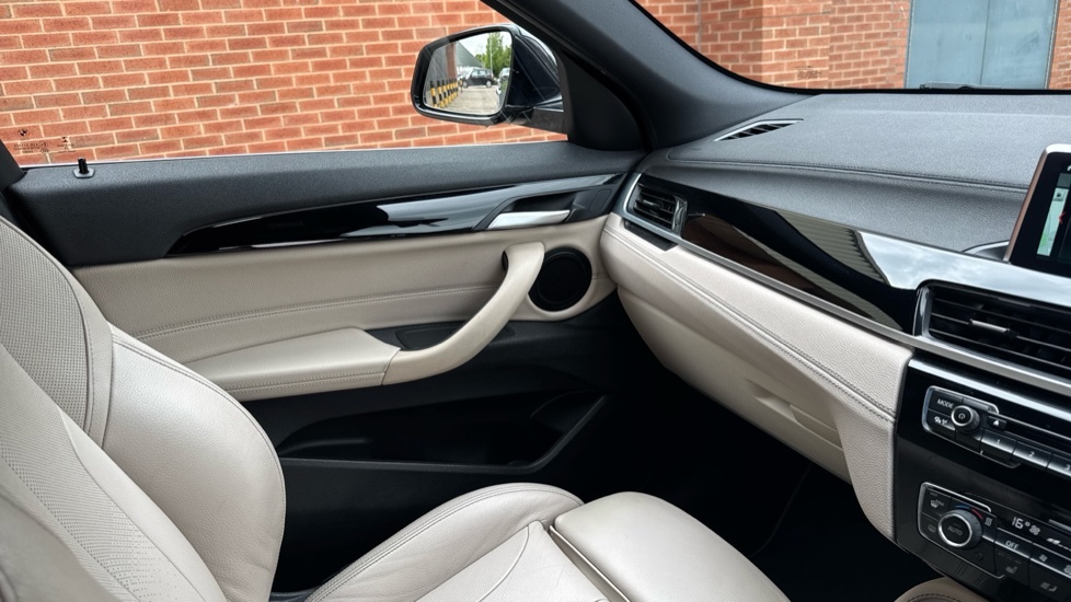 BMW X2 X2 Sdrive20i M Sport Gold #40