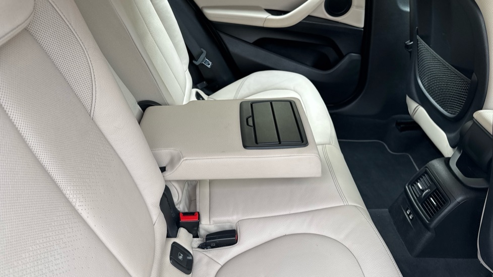 BMW X2 X2 Sdrive20i M Sport Gold #44