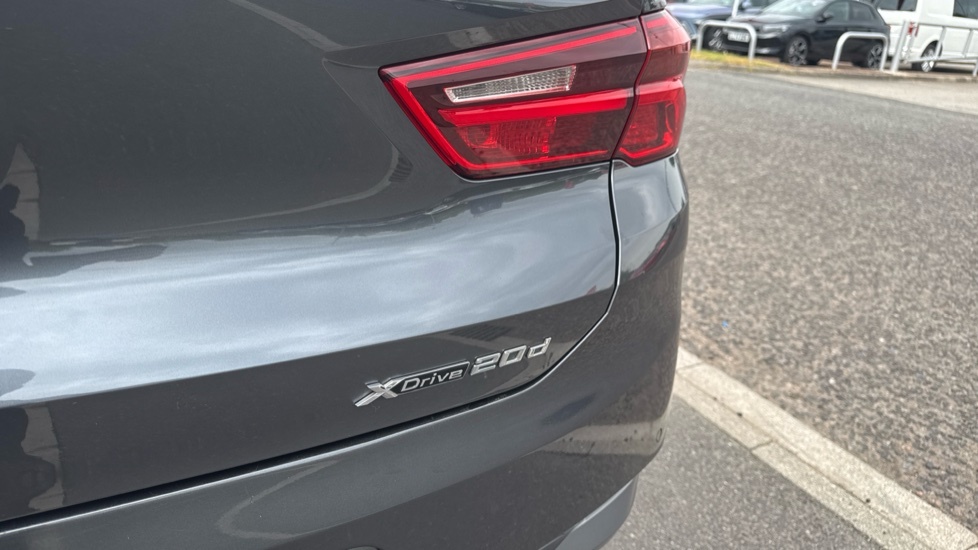 BMW X2 X2 Sdrive20i M Sport Gold #48