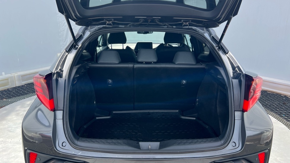 Toyota C-Hr Excel Grey #4