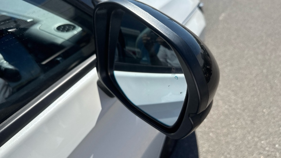 Honda e:Ny1 68.8Kwh Elegance White #38