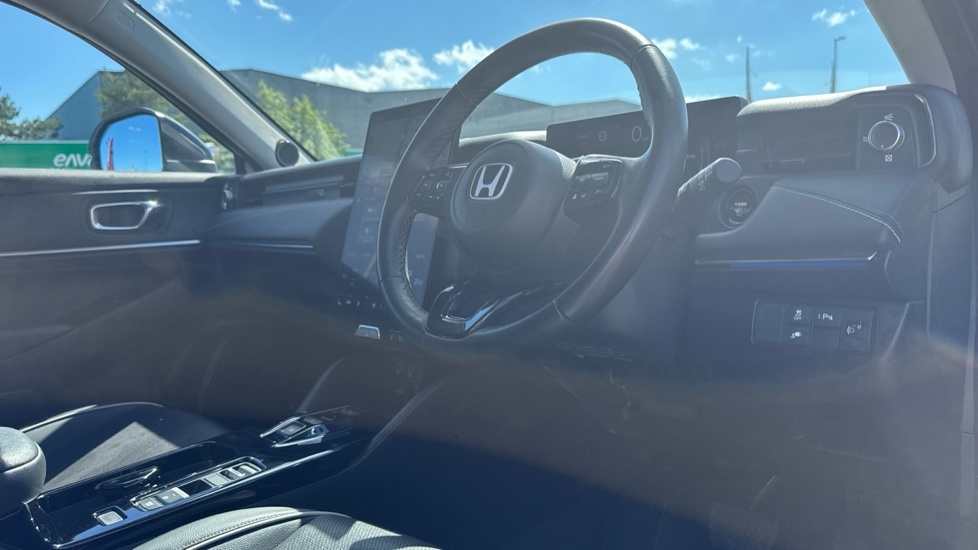 Honda e:Ny1 68.8Kwh Elegance White #35