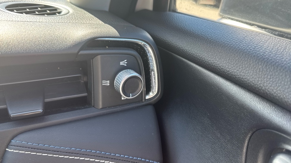 Honda e:Ny1 68.8Kwh Elegance White #22