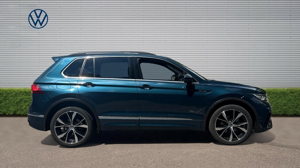 Volkswagen Tiguan R-line Blue #4
