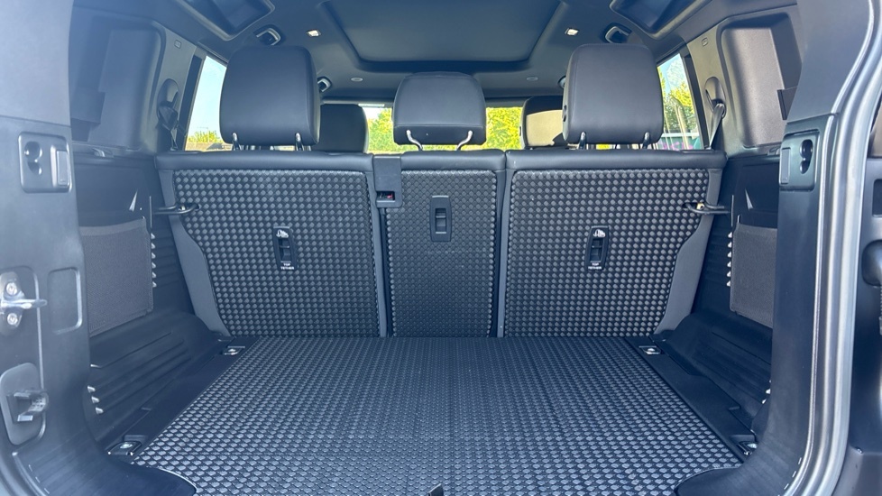 Land Rover Defender Defender D250 Xs Edition 110  #10