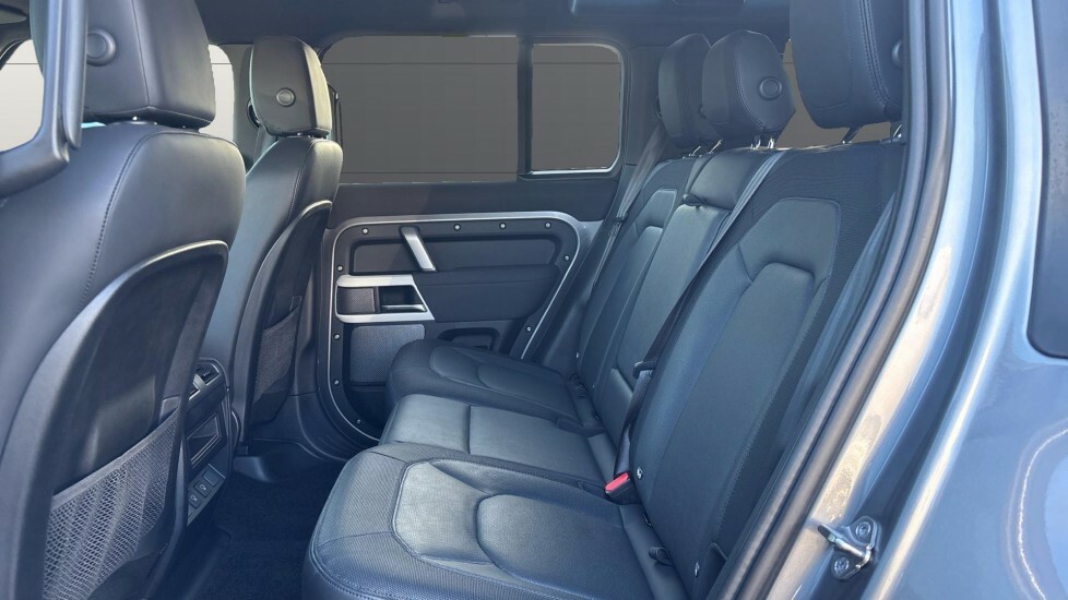 Land Rover Defender X-dynamic Se Grey #4