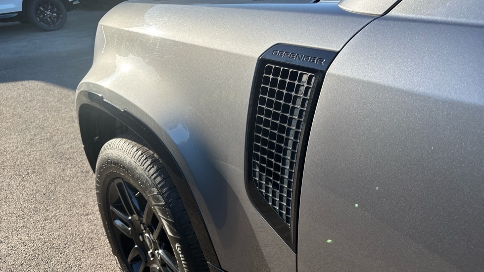Land Rover Defender Defender D250 Xs Edition 110  #20